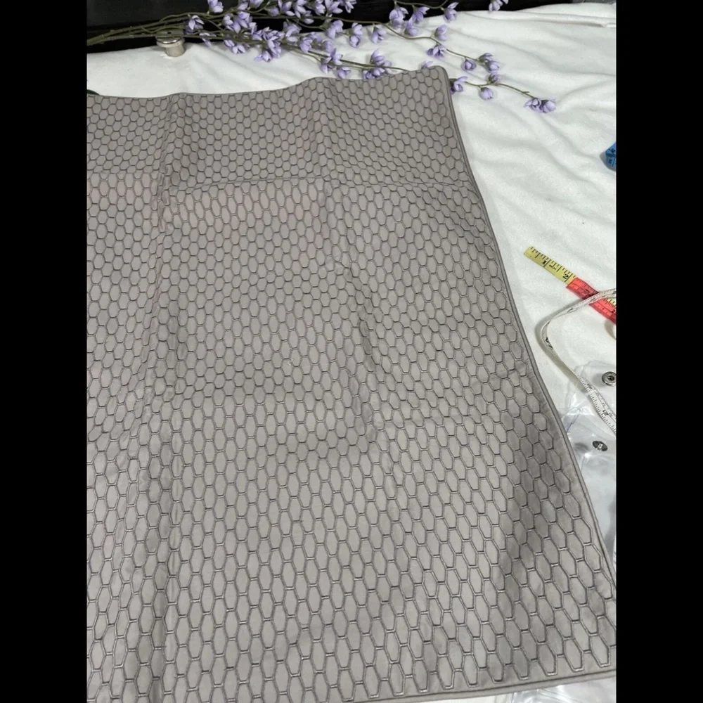 NEW Hotel Collection Honeycomb Trellis (1) Euro‎ European Sham Case
